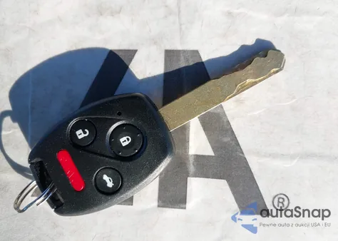 2011 Honda Accord 2.4 Se из США, поврежденный, VIN 1HGCP2F63BA026011